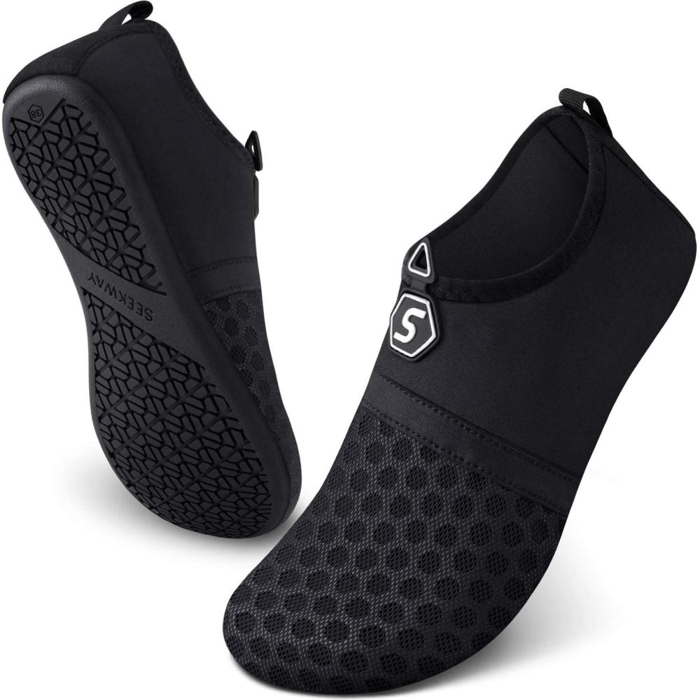 imageSEEKWAY Water Shoes QuickDry Aqua Socks Barefoot Slipon for Beach Pool Swim River Yoga Lake Surf Women Men Black SK0011asplice Black