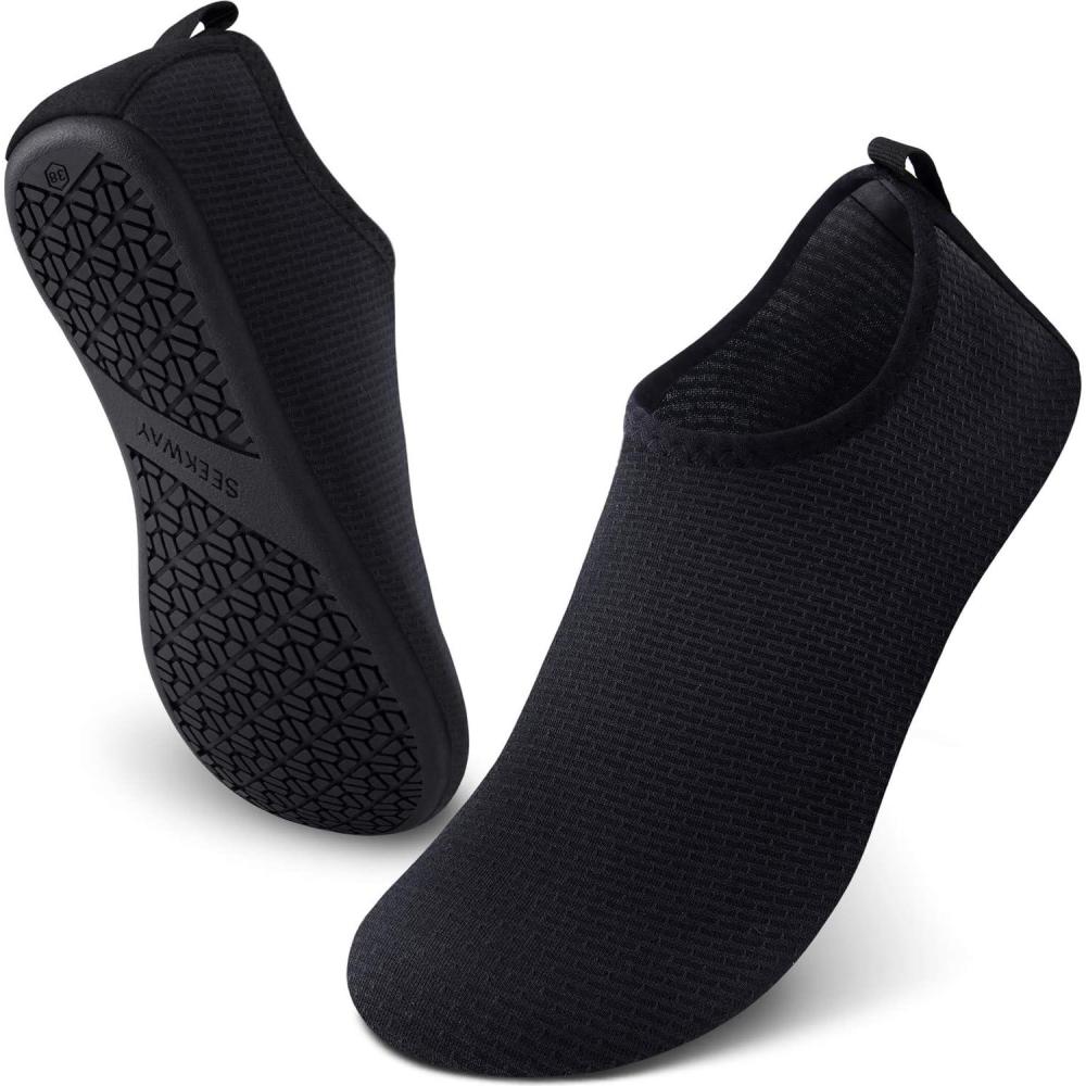 imageSEEKWAY Water Shoes QuickDry Aqua Socks Barefoot Slipon for Beach Pool Swim River Yoga Lake Surf Women Men Black SK0012awave Black