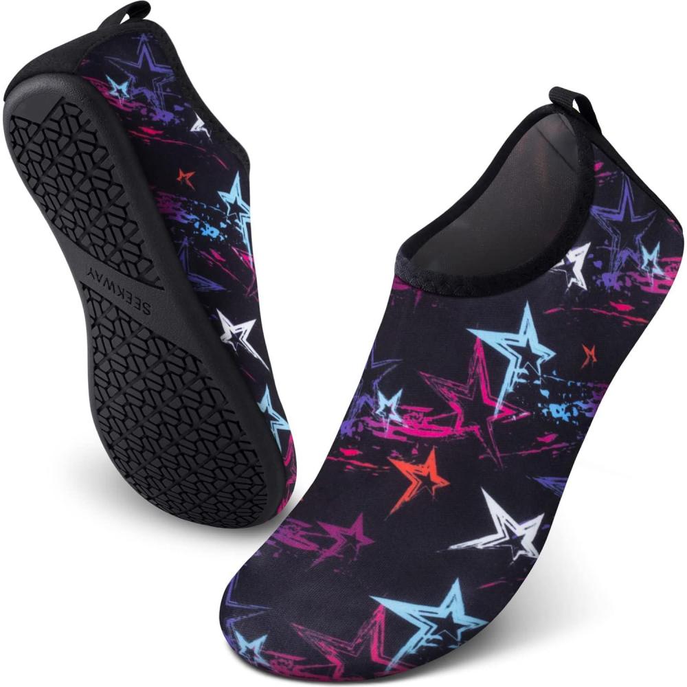 imageSEEKWAY Water Shoes QuickDry Aqua Socks Barefoot Slipon for Beach Pool Swim River Yoga Lake Surf Women Men Black SK0017castar
